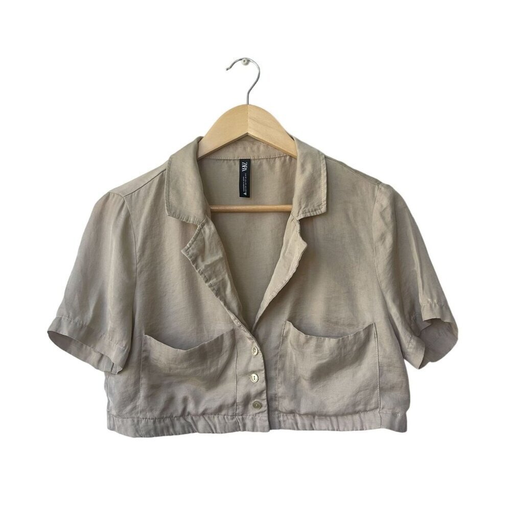 Zara Top Size M Cropped Tan Short Sleeve Satin Finish Lightweight Button Pockets